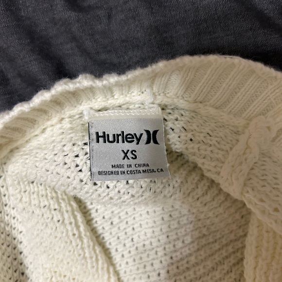 Hurley white-cream v-neck sweater - Picture 3 of 3